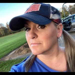 Meet your Posher, Beverly